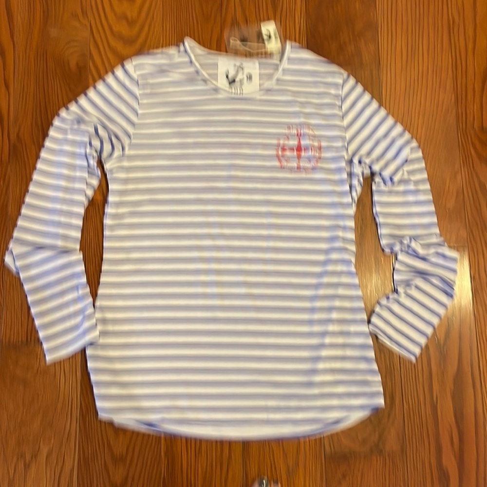 Sun shirt from St Johns size L